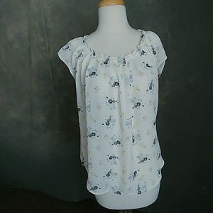 LC Lauren Conrad Floral Blouse w/ Pleated Neckline